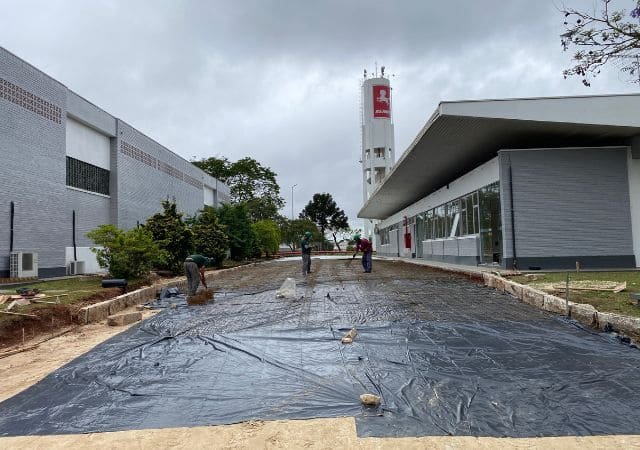 construtora obras industriais renner33