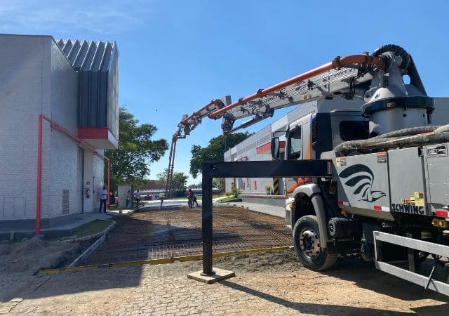 construtora obras industriais renner37